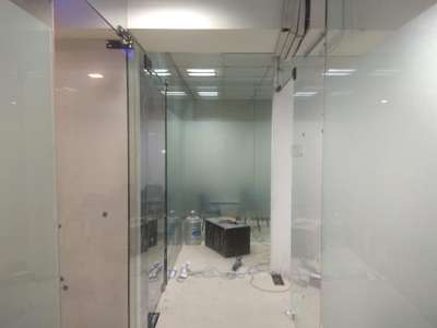 Site Complete, 12MM Toughened Fix Glass with 304 Connectors.#GlassDoor #glasswork