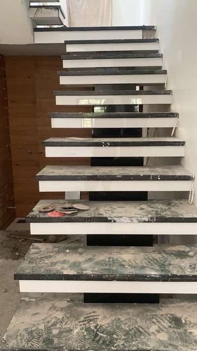 #FlooringTiles  #StaircaseDecors  #tiles
contact +919961932261