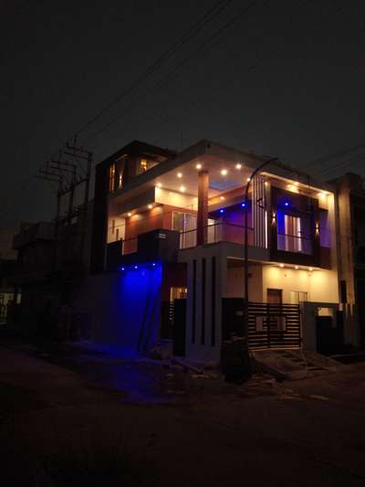 #ElevationHome  #inteeiorcompany  #mordenelevation_design  #mgmdesigntech  #BalconyLighting  #colourcombination  #modern2023  #READY-  #bungalow  #withmaterialconstruction  #CivilEngineer  #Architect  #InteriorDesigner  #modularkitchendealers  #furniturework  #architecturel_designing