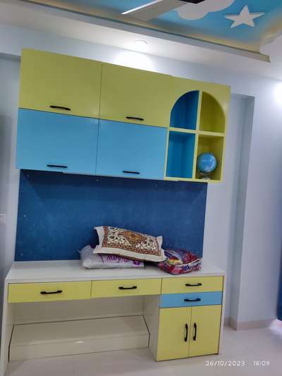 #kidsroomdesign  #kidswallpaper  #kidsstudytable  #KidsRoom  #uniquedesigns