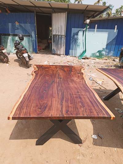 live edge table.
9074024313
#liveedge #woodworking #wood #liveedgetable #interiordesign #handmade #furniture #woodworker #liveedgewood #epoxy #woodwork #liveedgeslab #coffeetable #rivertable #liveedgefurniture #homedecor #epoxyresin #diningtable #woodart #walnut #design #burlwood #sawmill #table #woodshop #customfurniture #burl #maple #handcrafted #epoxytables