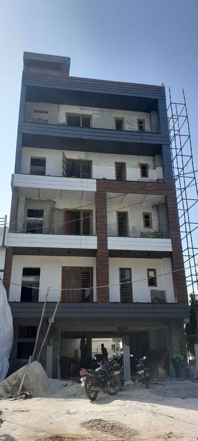 aluminium ACP sheet work Krishna Nagar  Delhi
8218706476
220 rup fut