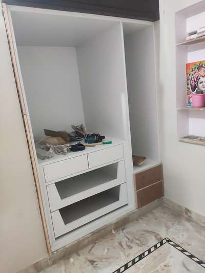 all tipe furniture making
cupboard,bad ,mandir etc. 35% 0nly