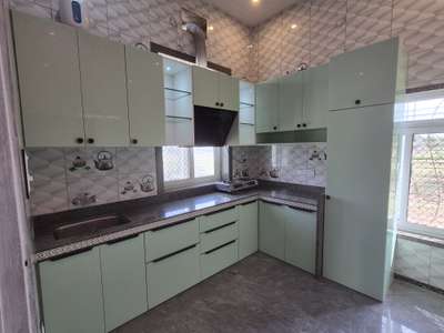 #KitchenIdeas  #LargeKitchen  #LShapeKitchen  #ModularKitchen  #KitchenCabinet