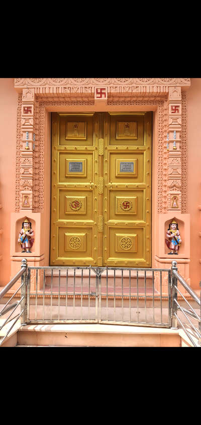 #steel #mandir #gate #gateideas #gate_fabrication #steelgatedesign #ironmaingates #saw #steelartwork
#steelmetric