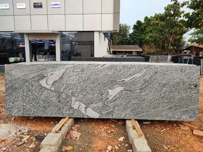 #GraniteFloors  #flooring
kuppam white big slab