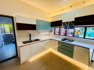 Modular kitchen 
#Plan #Elevation #Architect #3DElevation #ElevationDesign #ModularKitchen #FrontElevation #LivingRoom #Traditional #HomeDesign #Nalukettu #Nadumuttam #FloorDesign #TraditionalHouse #WallDesign #Garden #3D #4BHK #3BHK #3BHKPlan #MasterBedroom #TVUnit #House #Landscape #WardrobeDesign #DrawingRoom #KitchenDesign #HousePlan #BathroomDesign #OpenKitchen #Interior #Renovation #BedDesign #RoomDesign #Balcony #BalconyDesign #TVPanel #StairCase #DoorDesign #Home #BedroomDesign #Exterior
