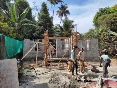 work progressing @perumbavoor
#residentialprojectatmehraulli
#Residencedesign
#doublestorey