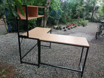 #study/office_table#metalhut