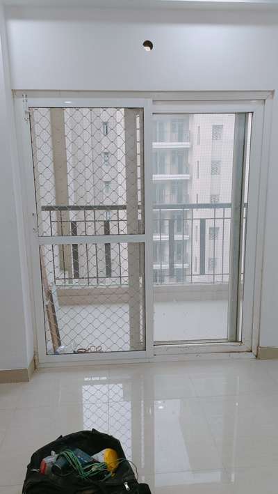 *Aluminium mosquito door*
complete service