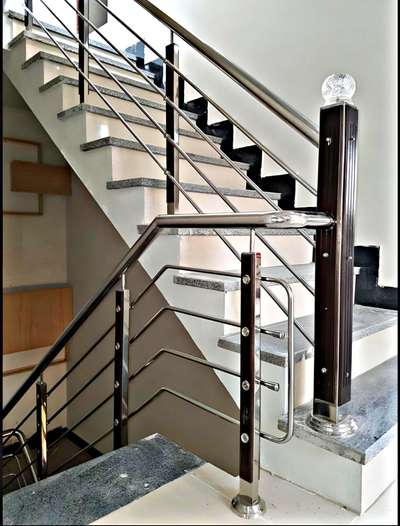 Stainless steel Railing With Acrylic Call 8770076499 


 #sswork #ssrailing #HomeAutomation #ElevationHome #intrior_design #WoodenKitchen #furniturefabric #furnitures #rainyday #trendingdesign #kolohindi #koło #g20 #game #indorehouse #epoxytables #elavation #3DPlans #Indore #mp #InternationalDayofEducation 
#ssrailing #StaircaseDecors #HouseDesigns