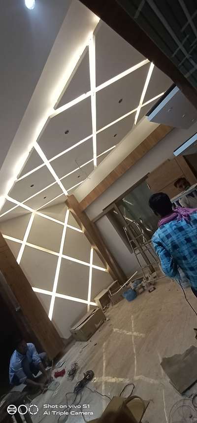 * profile light installation *
 only profile light installation    pop wiring and painting  ki kisi bhi trha ki promlem hamari zimmedari nahi only installation