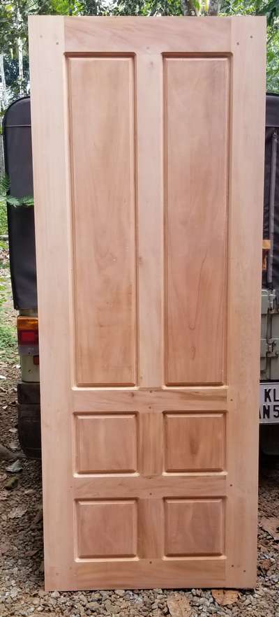 mahagoni wood door 
#thondutharayilfurnituremart #karukachal #woodendoor
#doorsandwindows