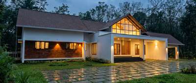 #benchmarkarchitectskerala #keralahomesdesign #ContemporaryHouse #ContemporaryDesigns #boxhouse #architecturedesigns #Architect #architectinkannur #architectinthalassery #architectintaliparamba #architectiniritty #chemperi #peravoor #iritty #architectemiljean #best_architect #bestlandscapedesigners #bestarchitectsinkannur #bestarchitectinkerala