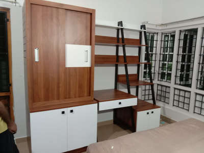 Study unit with wardrobe