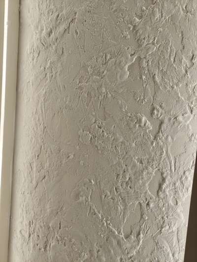 Hand-crafted uneven strokes (raw, natural feel)