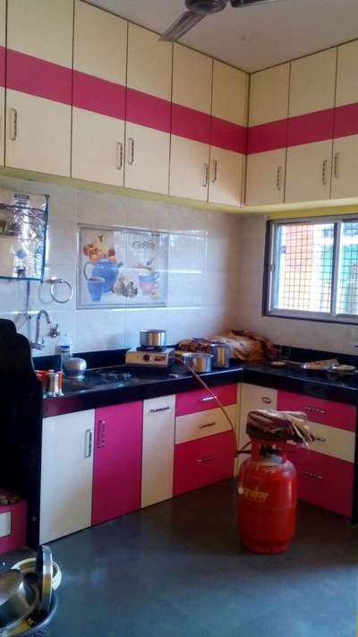 laminate modular kitchen works complete only 950 square feet