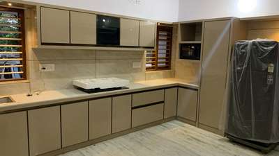 #premiumkitchen  #aluminiumfabrication  #aluminium_modalur_kitchen_work  #aluminiumcabinet