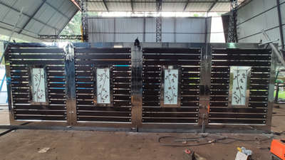 Stainless steel gate with HPL sheet
Custom gates available
 #gates  #gatefabrication  #gatefabrication  #Weldingwork  #welding  #fabrication  #stainless-steel  #welder