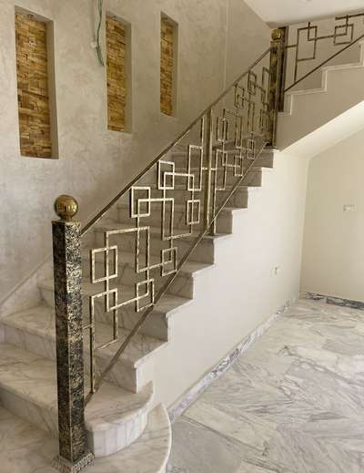 super luxury stair railing
do you want contact us 9870942577,@nextinfabrication
 #railing  #StaircaseHandRail  #railingdesign  #stainless  #Steel  #luxury