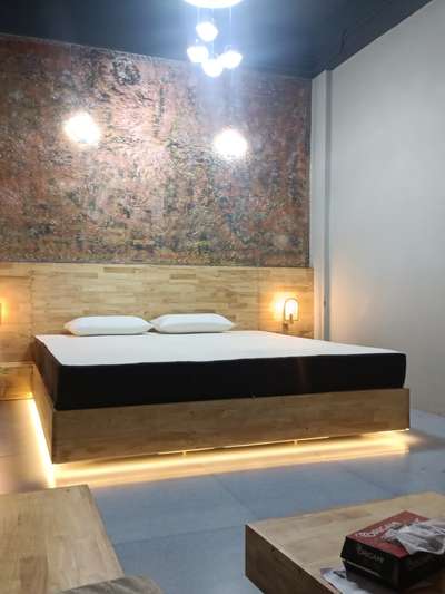 Latex form mattress
#latexmattress  #luxurybedroom