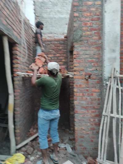 Brick masonry with proper size of mortar #civilcontractors  #trendingnow  #bricks  #ULTRATECH_CEMENT  #CivilEngineer