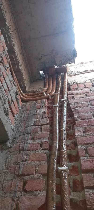 #copper pipe line underground with drain pipe