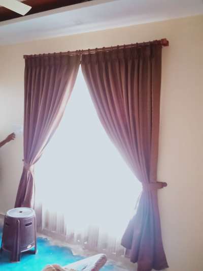 cloth plleet curtains.