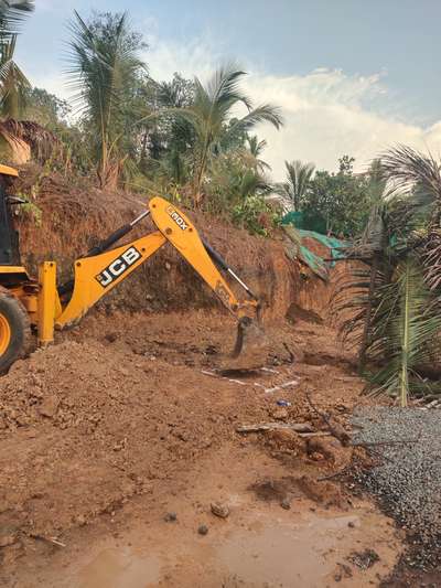 New work started @ Kilivayal Adoor
#Buildingconstruction