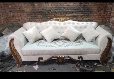 *sofa set*
WhatsApp callme 9911030551