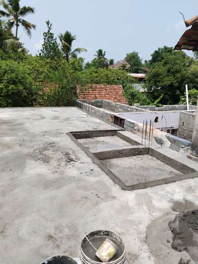 Roof slab concrete work