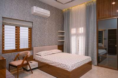 corbel_architecture SREENIDHI

|3000 Sq Ft| |11.50 cents| |Calicut|

Client: Ramkumar

Location: Kuthiravattom, Calicut

Design: @corbeldesigns

Credits: @fayis_corbel

-DM for budget and floor plan-

#BedroomDecor #BedroomIdeas #BedroomDesigns #bedroominterio  #tropicalhouse #renovation #home #keralahomes  #space  #keralahomes #architecture #homedecor #interiordesign  #keralahomeplanners