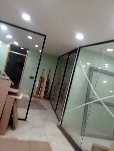 glass partition