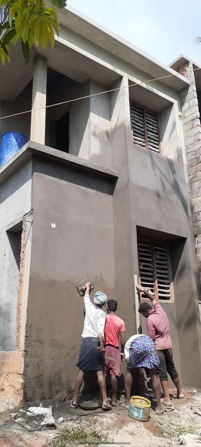 on going plastering work


 #plastering  #labor  #HouseConstruction  #ContemporaryHouse