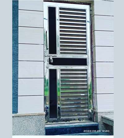 whatsap 8791717526
#Steeldoor #SteelWindows #SteelRoofing #SteelStaircase #furnituremurah #furniture  #steelgate  #steelgrill