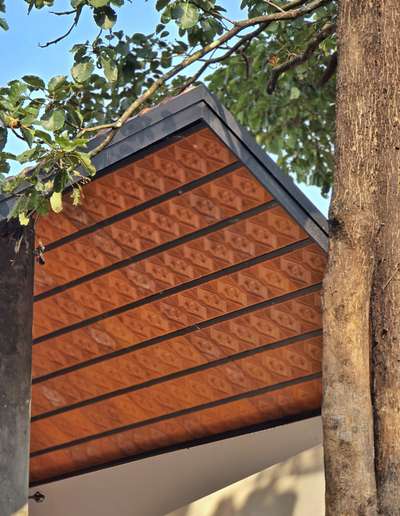 #benchmarkarchitectskerala #keralahomesdesign #ContemporaryHouse #ContemporaryDesigns #boxhouse #architecturedesigns #Architect #architectinkannur #architectinthalassery #architectintaliparamba #architectiniritty #chemperi #peravoor #iritty #architectemiljean #best_architect #bestlandscapedesigners #bestarchitectsinkannur #bestarchitectinkerala