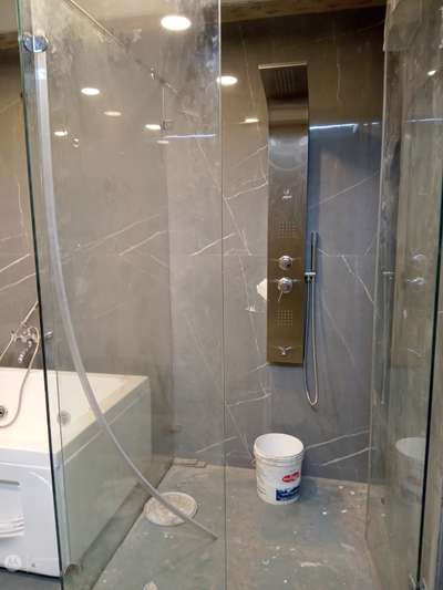 bathtub  # shower panel
shower cabin