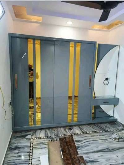 #work for interior
kisi ko full interior designer furniture modular kitchen design almira bedroom work karana ha toh contact kare 8077543050