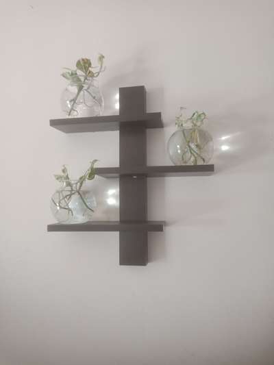 Wall decaretion flower stand