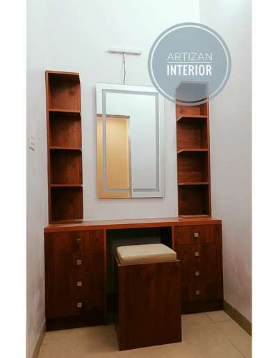 Dressing unit design
#dressingunit #InteriorDesigner #dressinginterior #mirrorunit