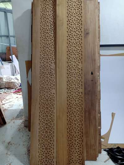 wood dor engreving