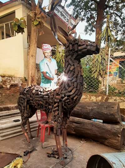 welding sculpture Nagar nigam 
 #sculpture  #scrapsculpture  #Weldingwork