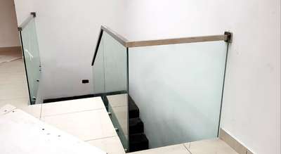 glass handrails
all Kerala service available 
 #GlassHandRailStaircase 
 #12mmglass 
#steelwork
#AluminiumWindows 
 #pargolaglass