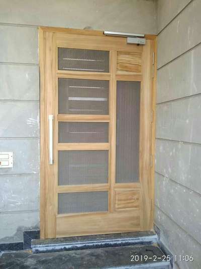 jaali ka doors