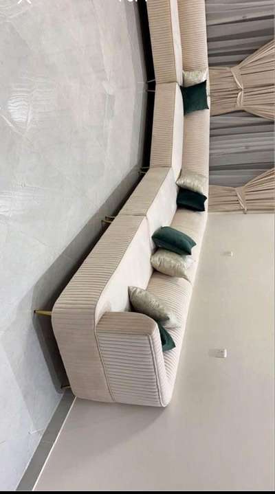 Hasan zaidi
interior design
sofa repair Karte Hain naya sofa banate hain
7060390817
call me