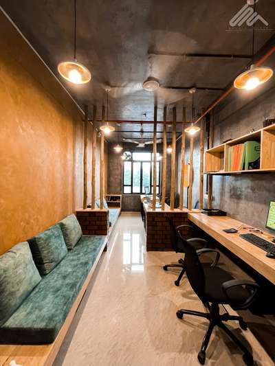 Office for F&B Thrissur.
 #OfficeRoom #officeinteriors #officelight #officetable  #officespace  #offices #decor #industiral #office&shopinterior #officedecor  #officestyle #workspace #workspacedesign