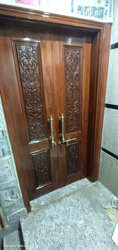 Main Carving Door
