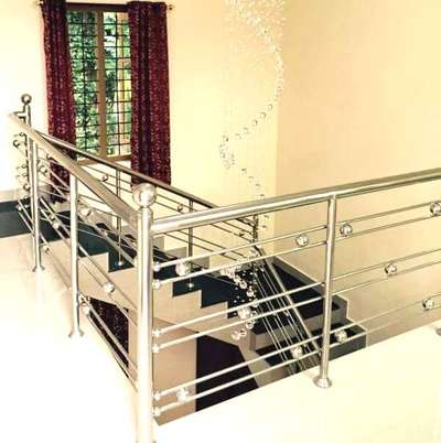 #ssrailing  #railing  #StaircaseDecors  #StainlessSteelBalconyRailing  #StaircaseHandRail