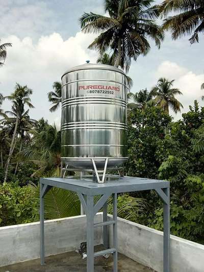 1000L pureguard steel tank in a additional stand