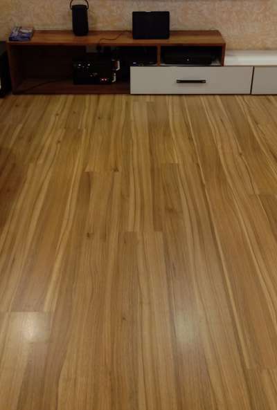 WOODEN FLOORING Rs.120/sqft